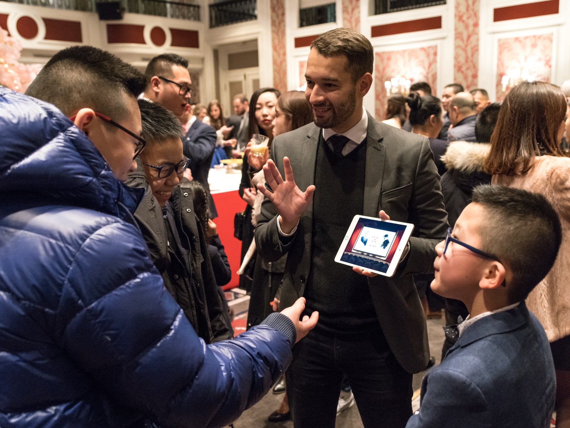 client vinz magicien paris ile de france