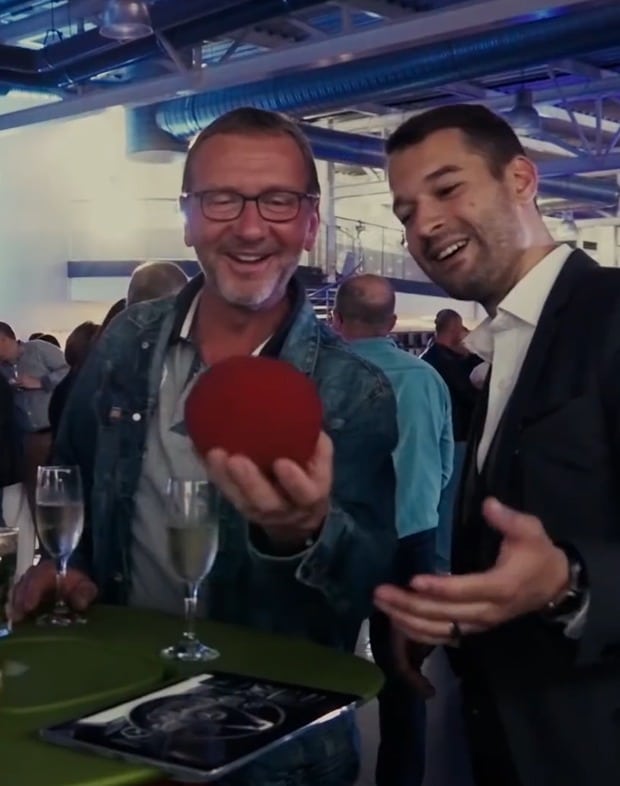 hypnose de spectacle vinz paris magicien