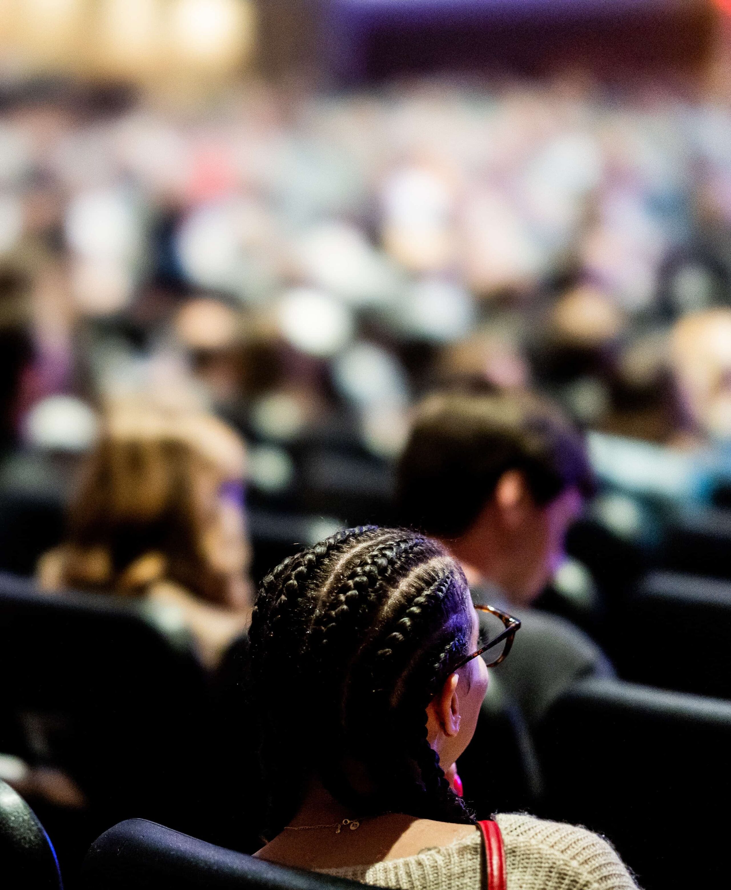 public assistant à une conférence
