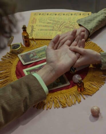 animation voyance chiromancie evenementiel